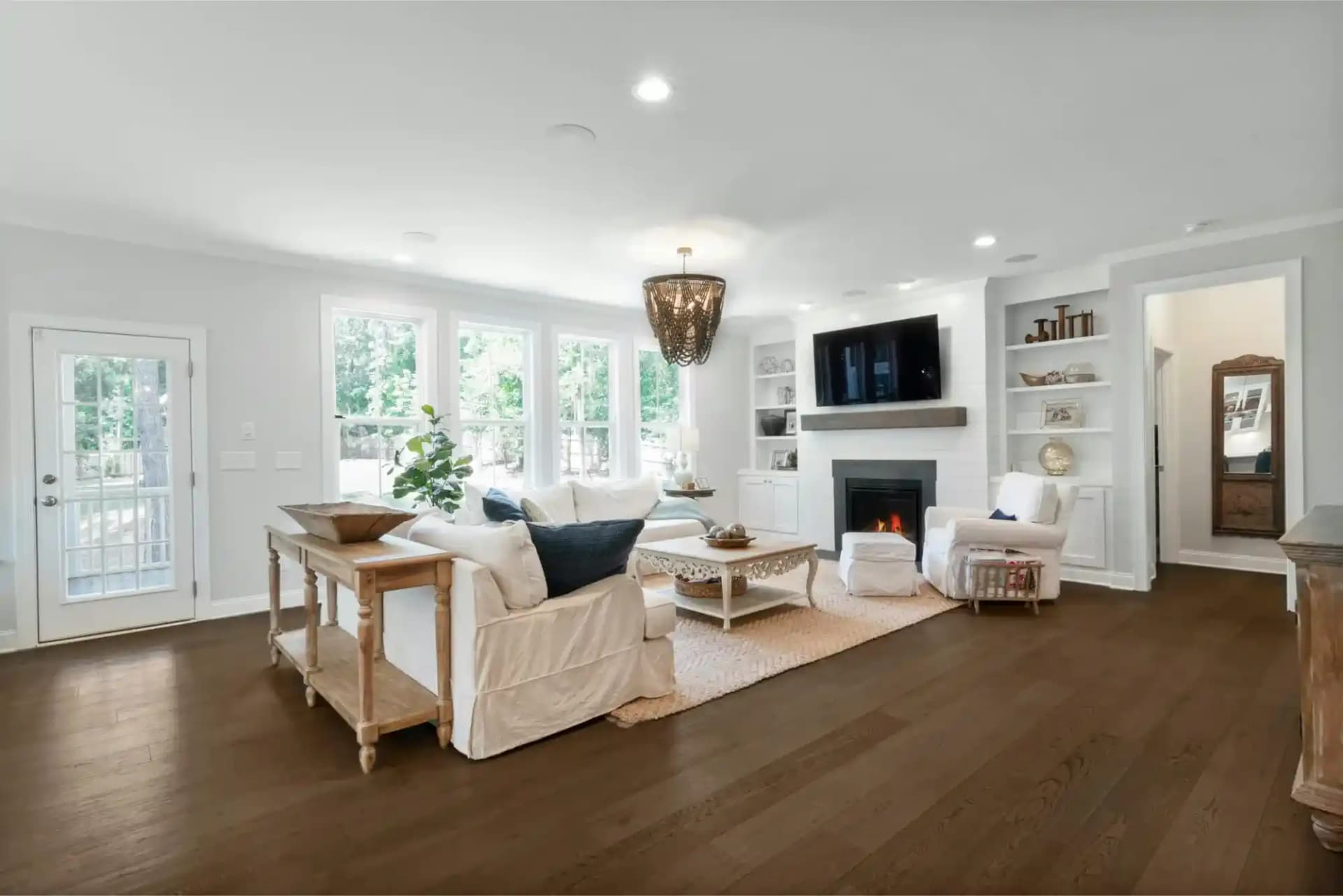 How Real Estate Photographers Can Add Virtual Staging to Their Services (and Charge More)